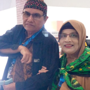Bpk Abdul Rosjid Ghorokan & Istri